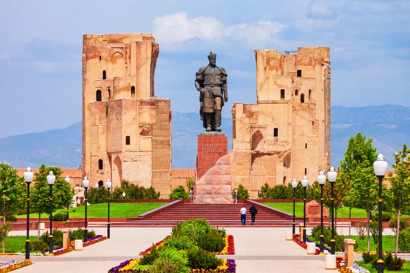 Explore the Shakhrisabz, Hisorak Reservoir and Ak Saray