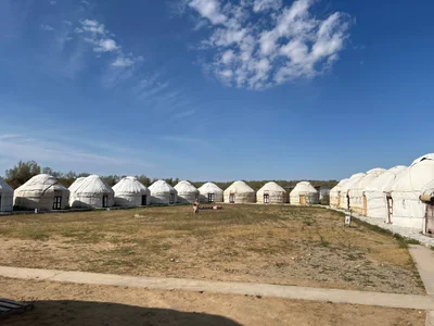 Desert Oasis Adventure.Yurt Stay in Kyzylkum & Aydar Lake Tour and historic Nur ata
